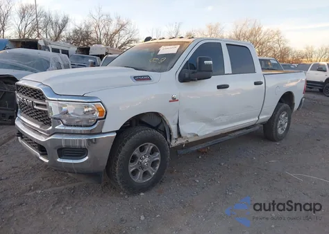 2023 Ram 2500 Tradesman 4X4 6'4 Box z USA, uszkodzony, nr VIN 3C6UR5CL2PG592623